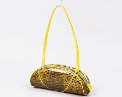 CHRISTIAN DIOR
Sac baguette demi lune 28cm...