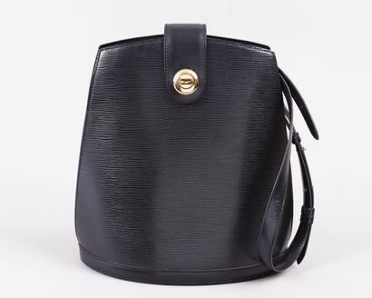 LOUIS VUITTON
Sac «Cluny» 26cm en cuir épi...
