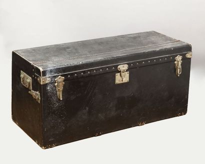 GOYARD AINE
Malle de voiture en fibre noire,...