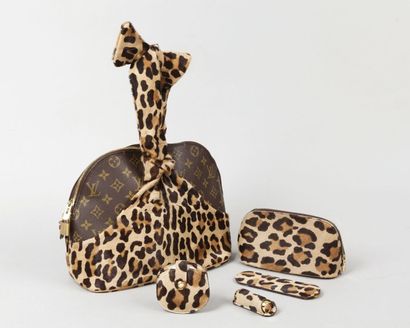 Louis VUITTON par Azzedine Alaïa année 1996...