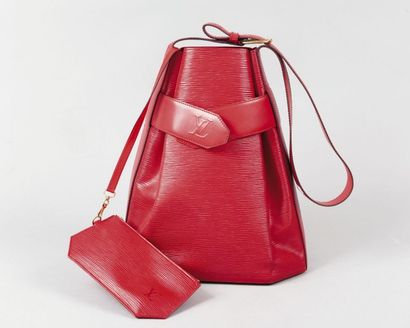 LOUIS VUITTON
Sac à l’épaule 30cm en cuir...