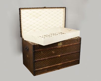 Louis VUITTON rue Scribe n°176712, serrure...