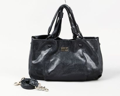 SEE by CHLOE
Sac 34cm en cuir noir façon...
