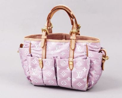 Louis VUITTON édition limitée année 2005
Sac...