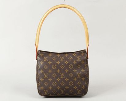 LOUIS VUITTON
Sac «Looping» 24cm en toile...