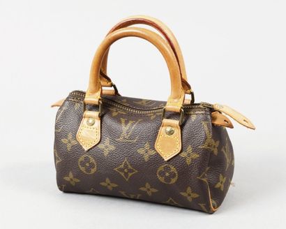LOUIS VUITTON
Sac «Mini Speedy» 16cm en toile...