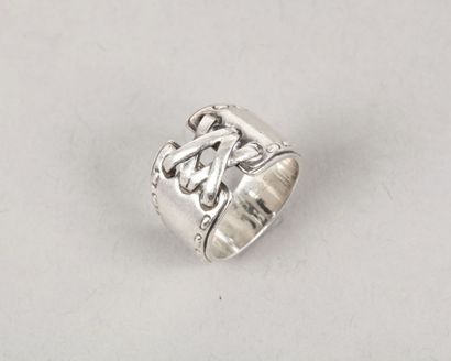 HERMES Paris
Bague «Mexico» en argent . T.50....