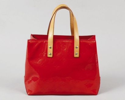 LOUIS VUITTON
Sac «Reade» petit modèle en...