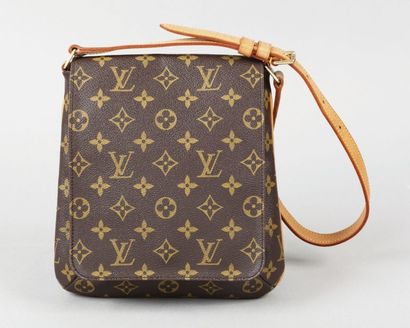 LOUIS VUITTON
Sac «Musette» 22cm en toile...