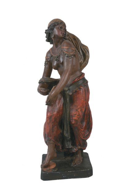 A.ARTRELLI (XXème siècle)
Musicienne au tambourin...