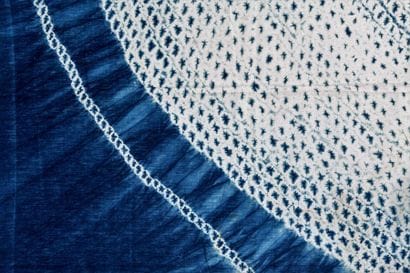 Pagne dit Adire en technique dite «Tie Dye»,...