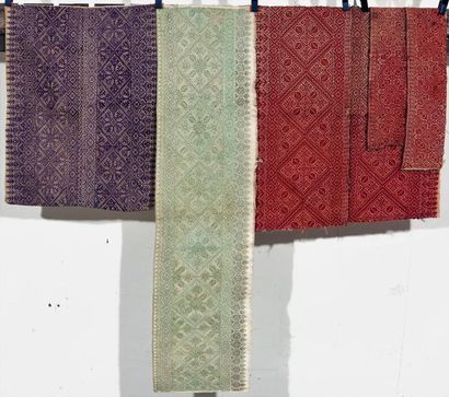 Un lot de sept broderies de Fes, Maroc A...