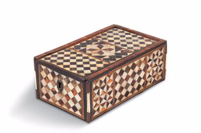 Coffret à décor de damier, Empire ottoman,...