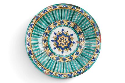 Plat, Ghotar, à décor « mille pattes », Maroc,...