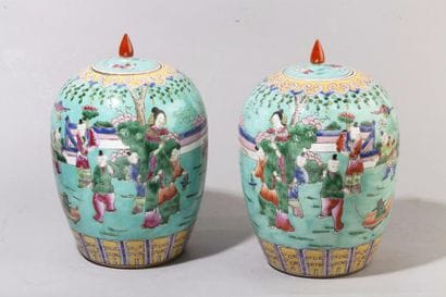 Chine, début XXe siècle Paire de pots à gingembre...
