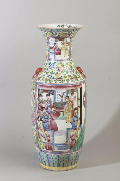 Chine, XXe siècle Grand vase balustre en...