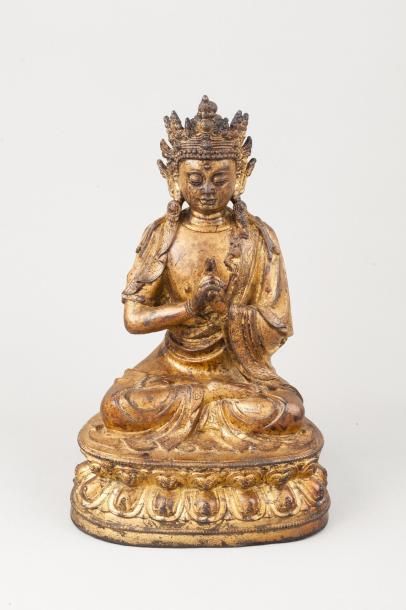 Chine, style Ming Sujet en bronze laqué doré,...