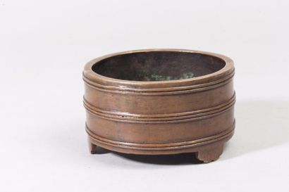 Chine, période Ming (1368-1644) Brûle-parfum...