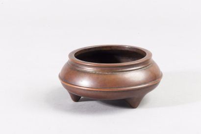Chine, période Ming, XVIIe siècle Brûle-parfum...