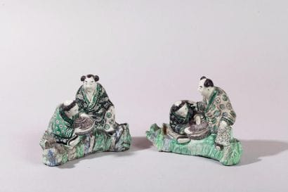 Chine, XIXe siècle Deux groupes en porcelaine...