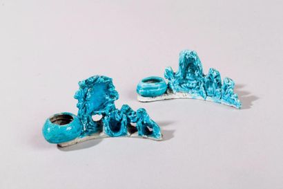 Chine, XIXe siècle Deux petits godets de...