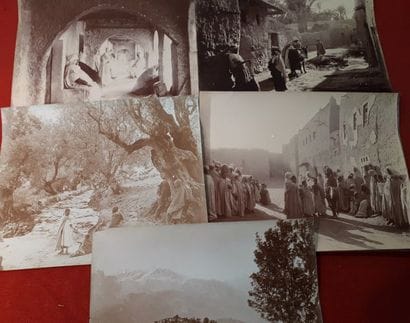 [PHOTOGRAPHIE]. Cinq tirages photographiques...