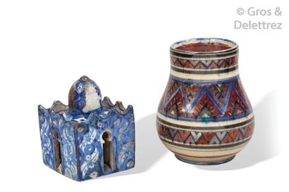BOUJEMÂA LAMALI (c.1890-??)

Petit vase en...