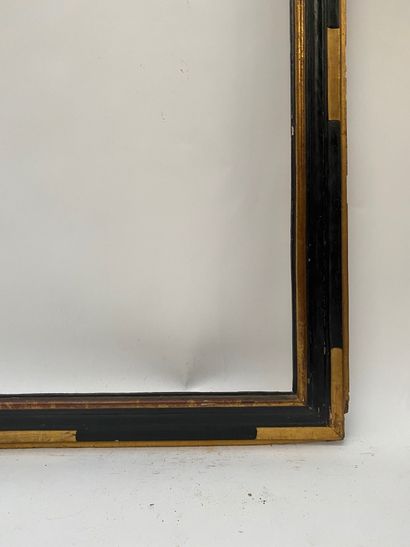CADRE à profil renversé en bois noirci et...