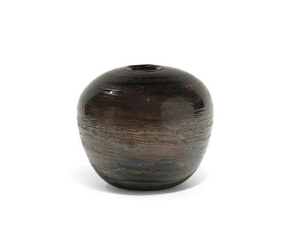 Nicolas MORIN (France, né en 1959)
Vase en...