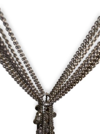 TANE MEXICO
COLLIER en argent (800 millièmes)...