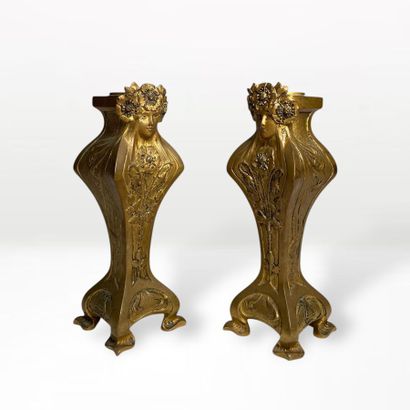 Louis CHALON (1866-1940)
PAIRE DE BOUGEOIRS...
