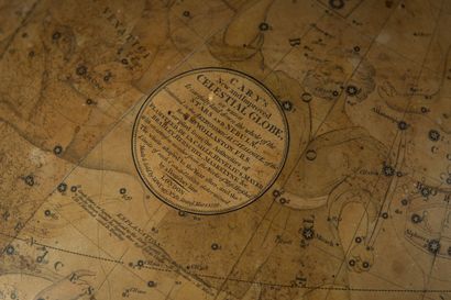 GLOBE CELESTE de parquet en papier, plâtre...