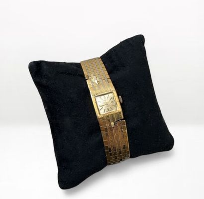 MONTRE BRACELET de dame en or jaune 18K (750...