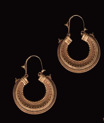 Paire de boucles d'oreilles - Inde du Nord
Or...
