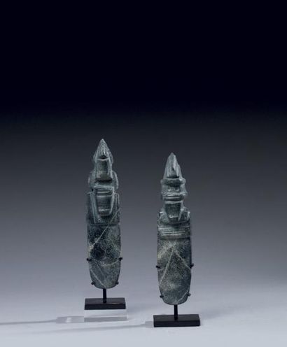 Paire de PENDENTIFS anthropozoomorphes
Le...