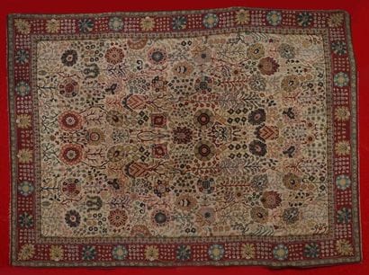 Important tapis Janus (manufacrure de Lille)...