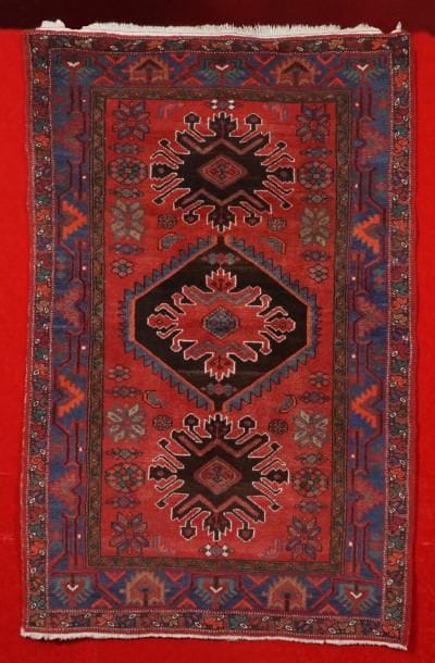 Tapis HAMADAN (Iran) des années 1970 à décor...