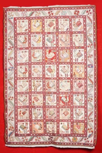 Original Tapis Soumak à décor de quarante...