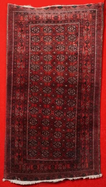 Tapis du BELOUTCHISTAN vers 1940/1950 à décor...