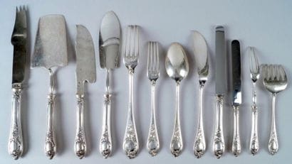 Karl FABERGÉ (1846-1920)
MÉNAGÈRE en argent...
