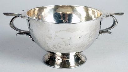 COUPE DE MARIAGE ANGLAISE à deux anses en...