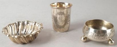 1 - PETITE TIMBALE en argent allemand au...