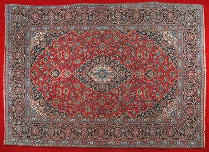 IMPORTANT TAPIS KACHAN (Iran, vers 1975)...
