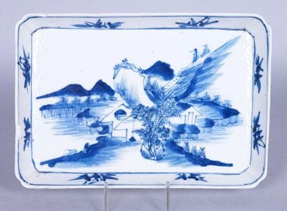 CHINE, époque JIAQING (1786-1820)
PRÉSENTOIR...