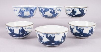 VIETNAM, fin XIXe siècle
SIX BOLS en porcelaine...