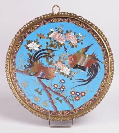 JAPON, vers 1900
COUPE en émail cloisonné...