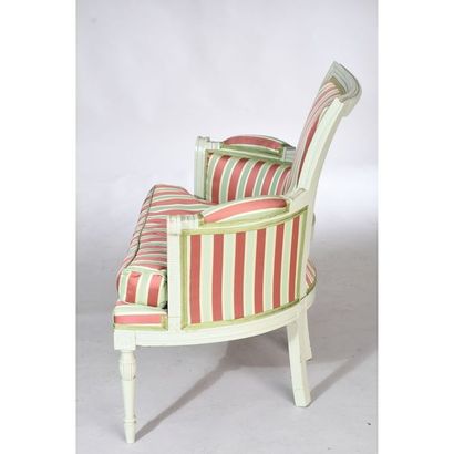 ENSEMBLE LOUIS XVI en bois rechampi vert...