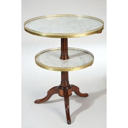 SERVITEUR MUET LOUIS XVI en acajou à 2 plateaux...