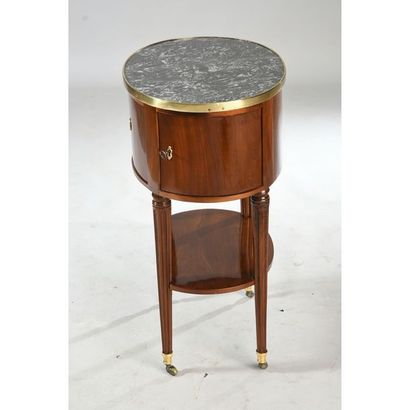 TABLE DE SALON LOUIS XVI de forme tambour...