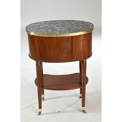 TABLE DE SALON LOUIS XVI de forme tambour...